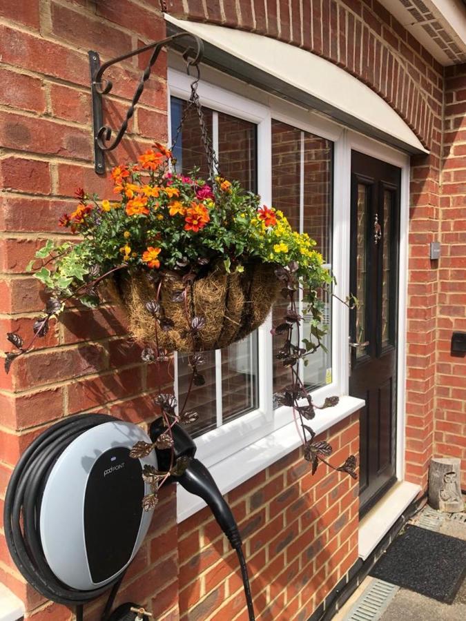 Dease Manor Appartement Higham Ferrers Buitenkant foto