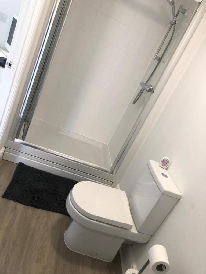 Dease Manor Appartement Higham Ferrers Buitenkant foto