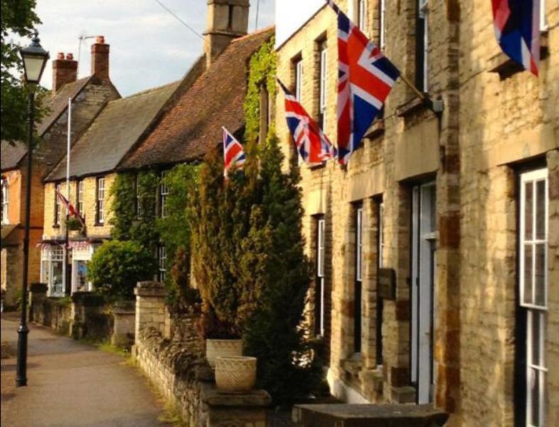 Dease Manor Appartement Higham Ferrers Buitenkant foto