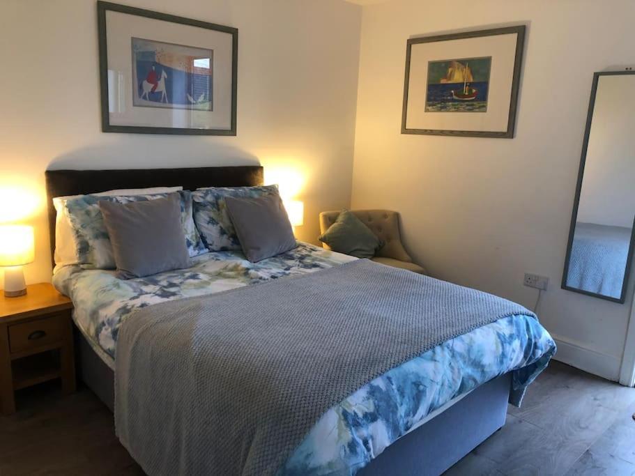 Dease Manor Appartement Higham Ferrers Buitenkant foto