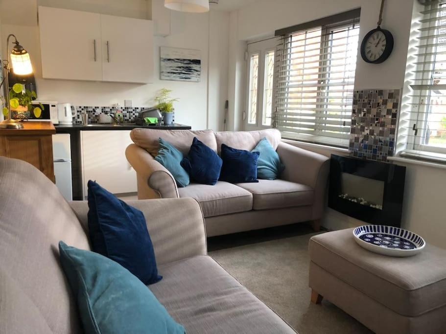 Dease Manor Appartement Higham Ferrers Buitenkant foto